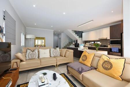 3 Bedroom House in Hurlingham