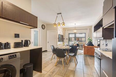 2 Bedroom Apartment in Rivonia