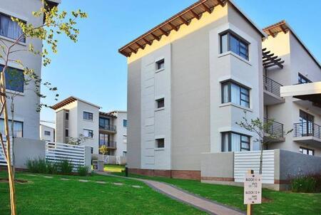 1 Bedroom Apartment in Dainfern