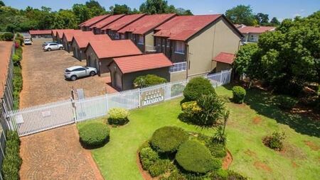 2 Bedroom Townhouse in Fairland
