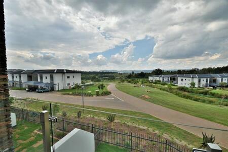 2 Bedroom Apartment in Eye of Africa