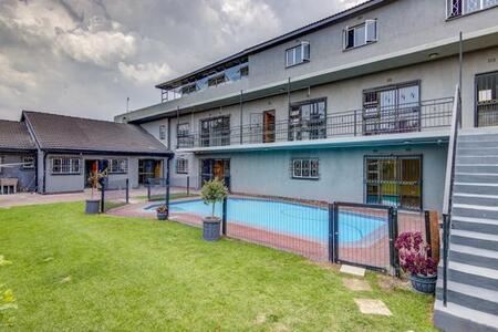 2 Bedroom Apartment in Edleen