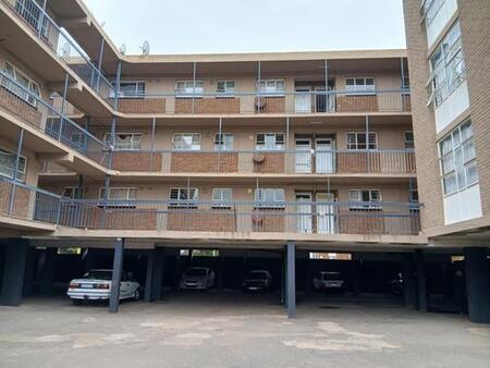 2.5 Bedroom Apartment in Kempton Park Central