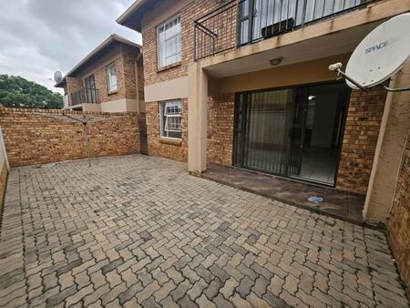 2 Bedroom Apartment in Cason