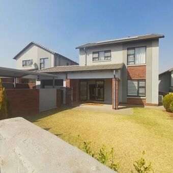 3 Bedroom Townhouse in Amberfield