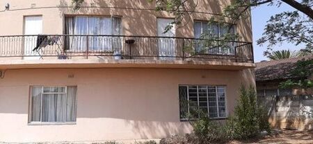 2 Bedroom Flat in Dagbreek