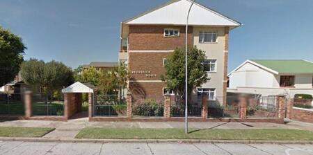 3 Bedroom Apartment in St Georges Park