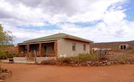 2 Bedroom House in Bitterfontein