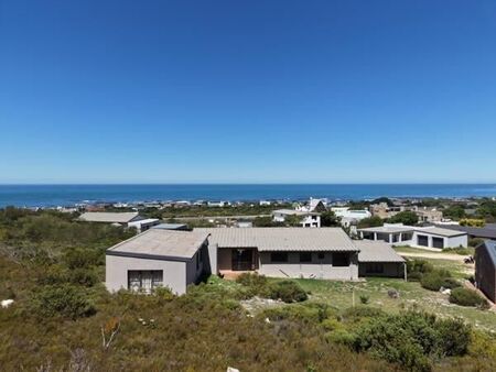 3 Bedroom House in Bettys Bay