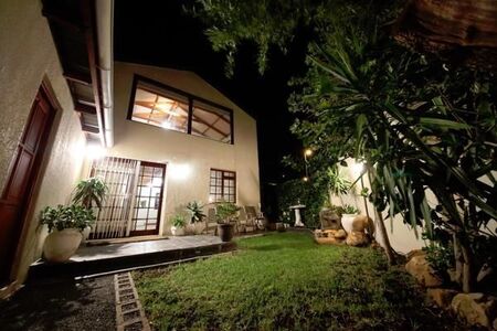 2 Bedroom House in Vredehoek