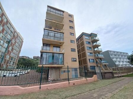 2 Bedroom apartment to rent in Amanzimtoti