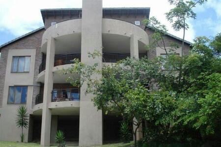 2 Bedroom Townhouse in Steiltes