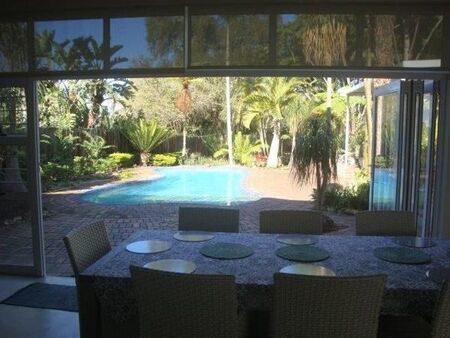 1 Bedroom Apartment in Cowies Hill