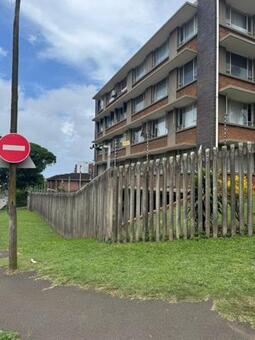 2 Bedroom Apartment in Rossburgh