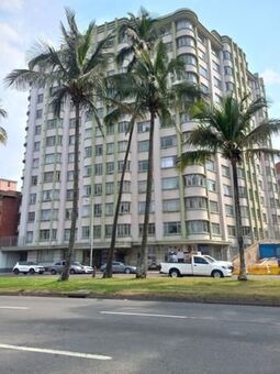 2 Bedroom Apartment in Esplanade