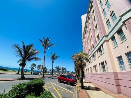 2.5 Bedroom Apartment in South Beach