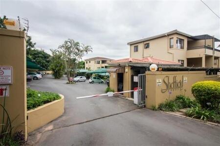 2 Bedroom Apartment in Sheffield Beach