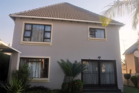 4 Bedroom House in Radiokop
