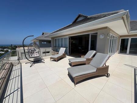 4 Bedroom Apartment in Simbithi Estate