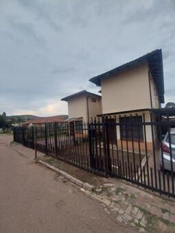 3 Bedroom Apartment in Booysens