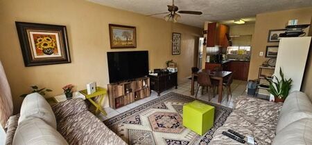 2 Bedroom Townhouse in Rietfontein