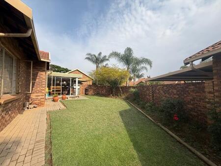 3 Bedroom Townhouse in Equestria