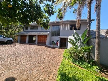 4 Bedroom House in Die Wilgers