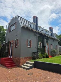 3 Bedroom House in Eastwood