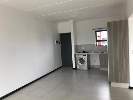 1 Bedroom Apartment in Maroeladal