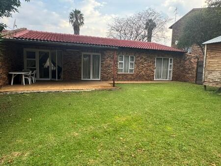 3 Bedroom Townhouse in Sandton Central