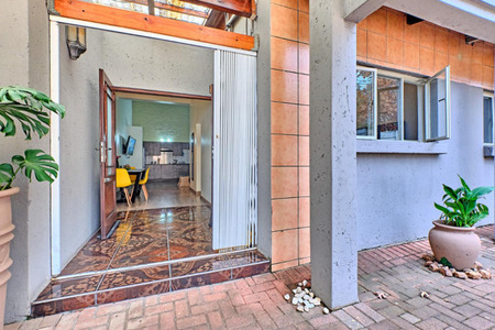 2 Bedroom Apartment in Woodmead