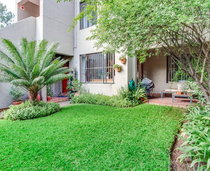 2 Bedroom House in Bryanston