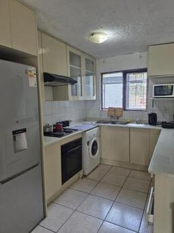 3 Bedroom Apartment in Bryanston