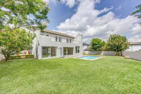 3 Bedroom House in Fourways