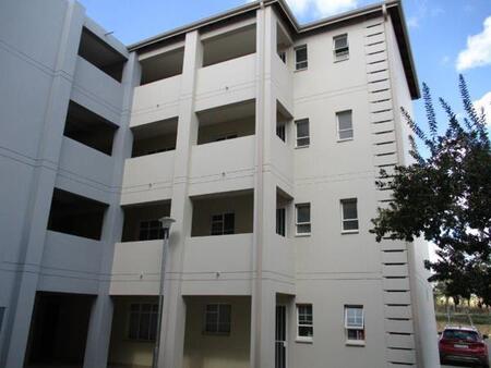 2 Bedroom Apartment in Dainfern