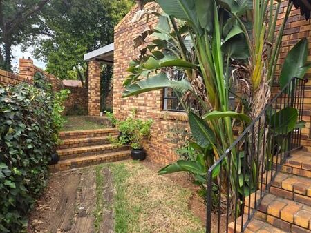 2 Bedroom House in Paulshof