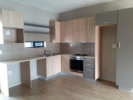 2 Bedroom Apartment in Sunninghill