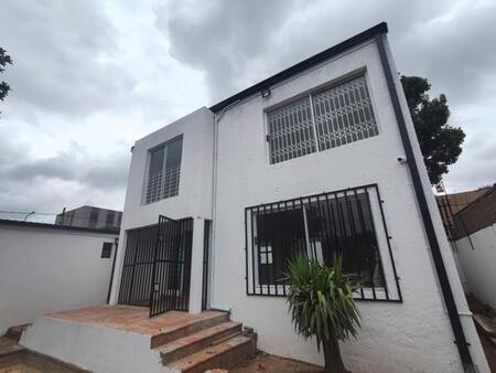 3 Bedroom House in Westdene