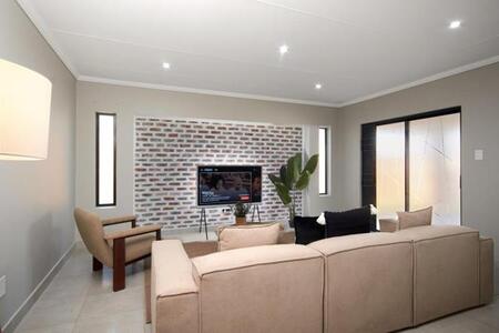 3 Bedroom House in Nietgedacht Ah