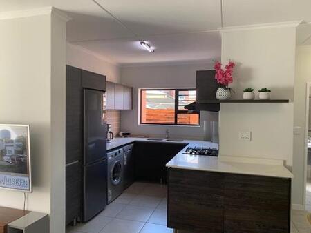 3 Bedroom Apartment in Olivedale