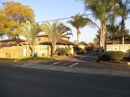 3 Bedroom Townhouse in Sundowner