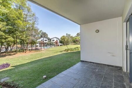 2 Bedroom Apartment in Jackal Creek Golf Estate