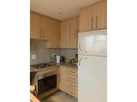 Bachelor apartment in Sydenham