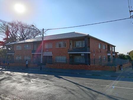 2 Bedroom House in Rosettenville