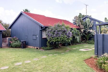 3 Bedroom Townhouse in Norkem Park