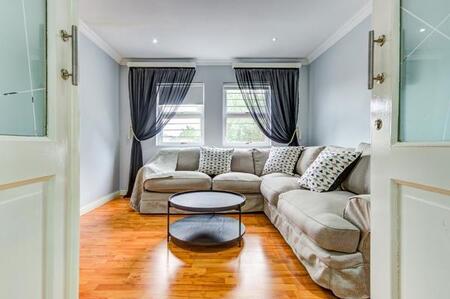 4 Bedroom House in Bartlett