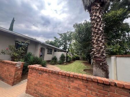 4 Bedroom House in Brackendowns