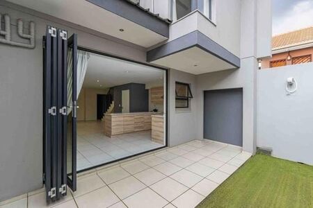 3 Bedroom Apartment in Rynfield