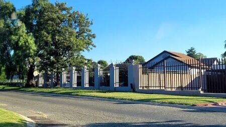 3 Bedroom House in Brakpan North