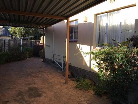 1 Bedroom Apartment in Brackendowns